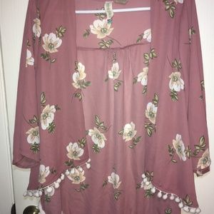 Mauve Floral Kimono by Mimi Chica